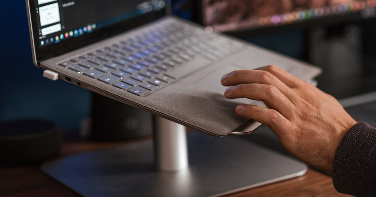How to Choose a Laptop Stand for Your Desk